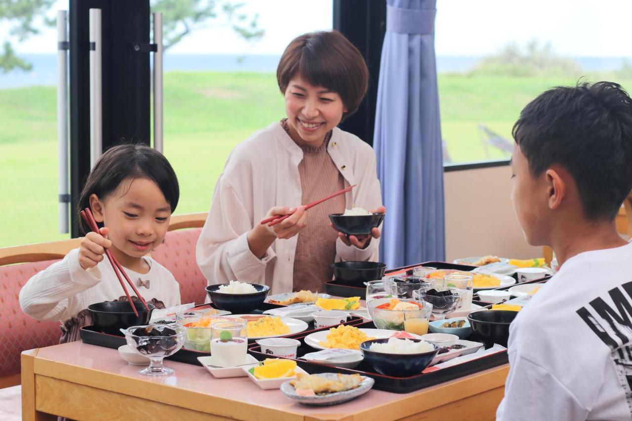 Hotel Familio Sadoaikawa Bagian luar foto