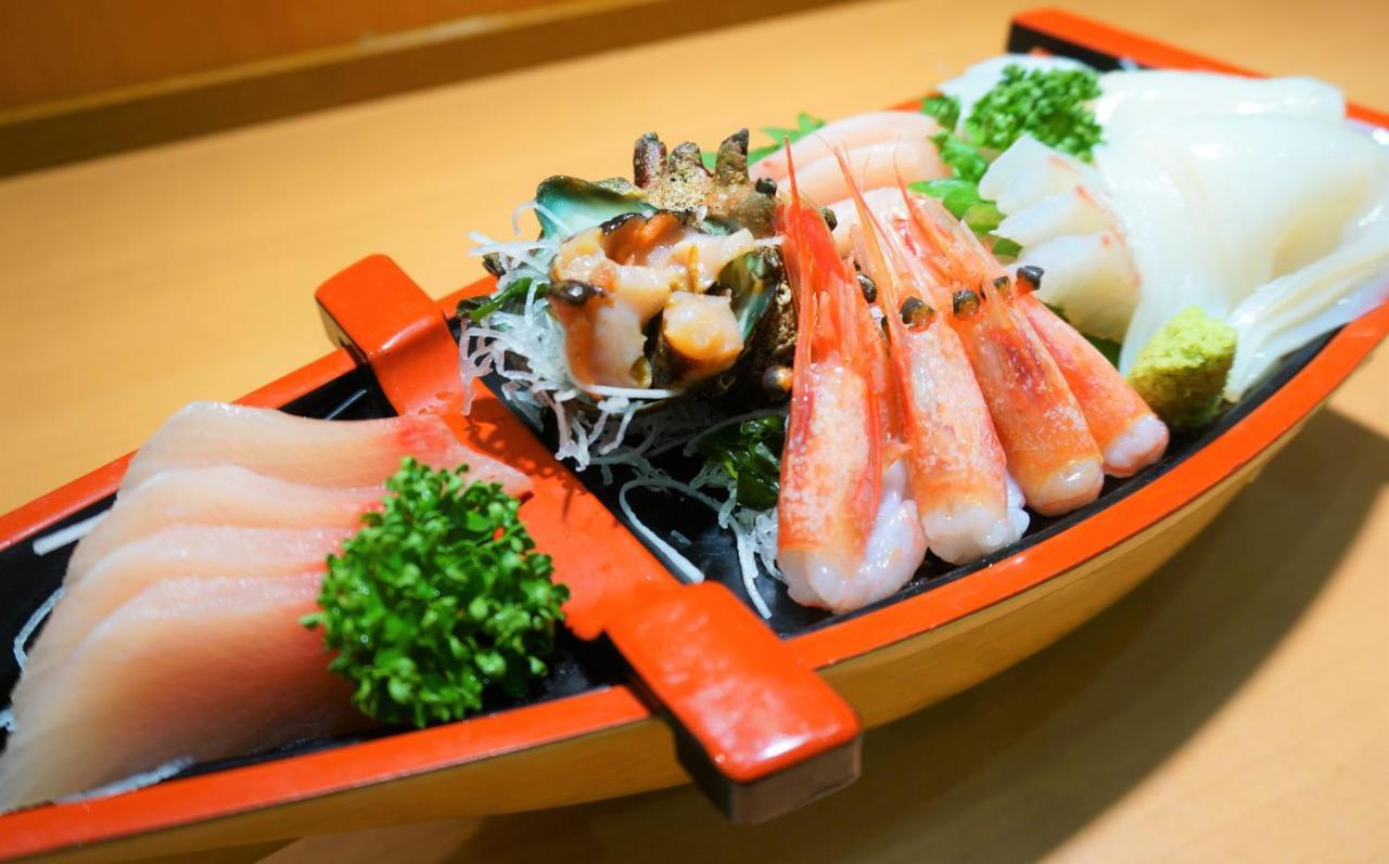 Hotel Familio Sadoaikawa Bagian luar foto